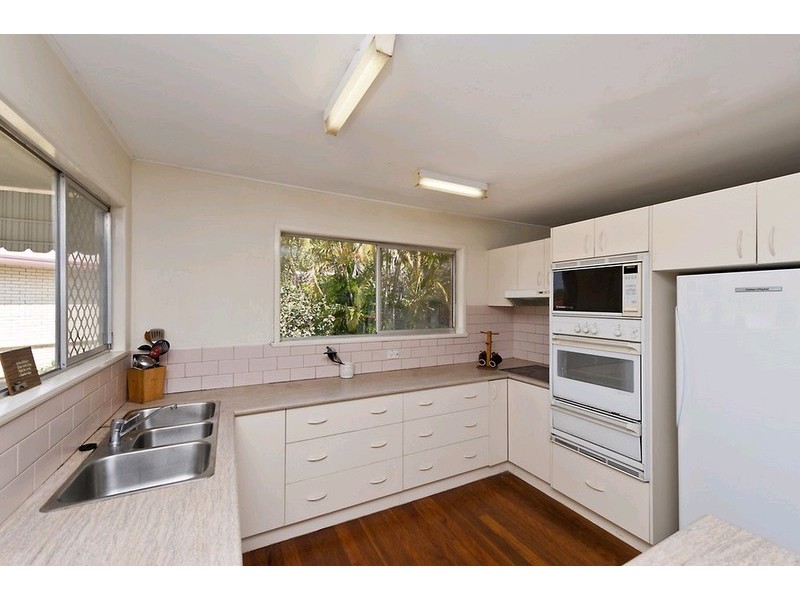 11 Karen Street, Aspley QLD 4034