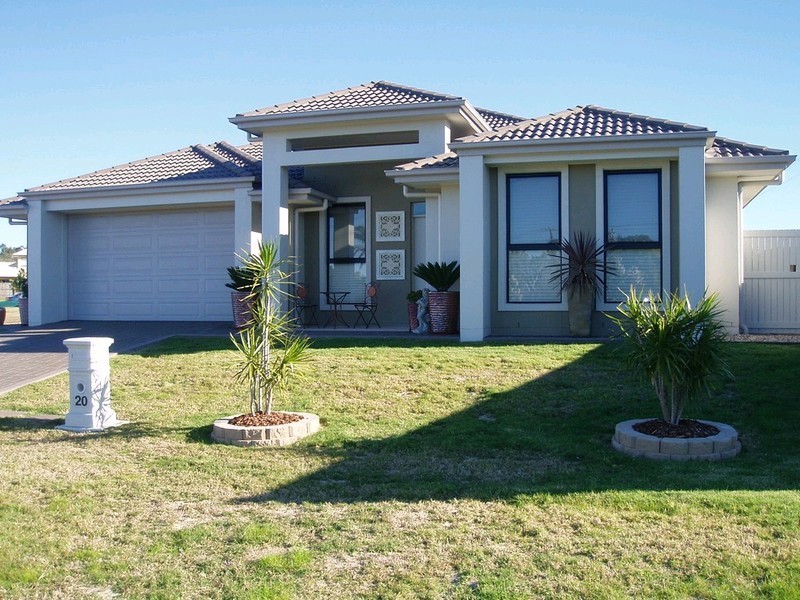 20 Laguna Place, Bridgeman Downs QLD 4035