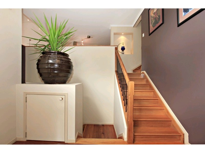 14 Kimruska Place, The Gap QLD 4061