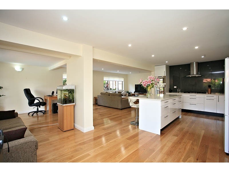 22 Doncella Street, The Gap QLD 4061