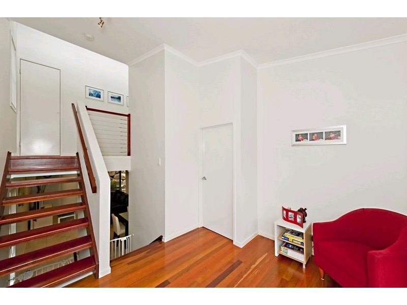 8/68 Davies Road, Ashgrove QLD 4060