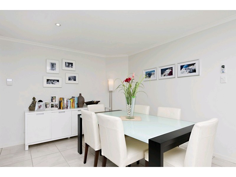 8/68 Davies Road, Ashgrove QLD 4060