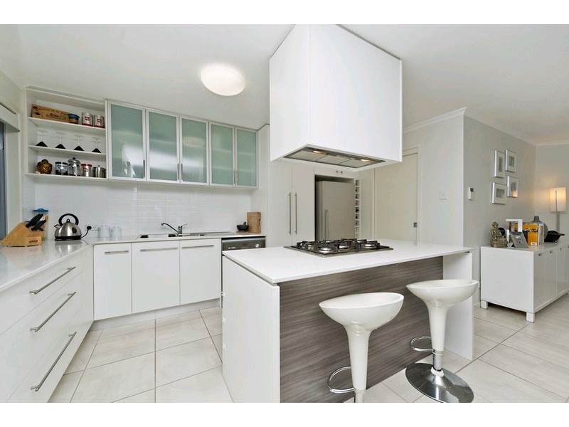 8/68 Davies Road, Ashgrove QLD 4060