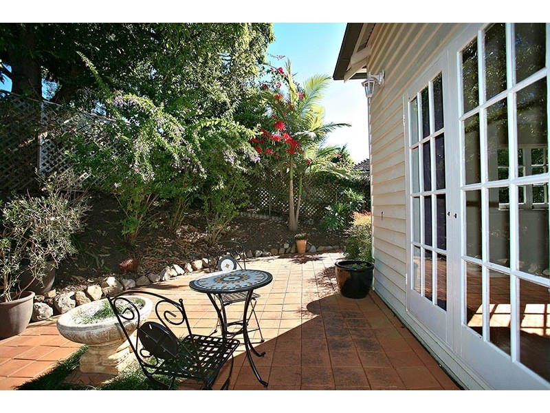 15 Theale Terrace, Ashgrove QLD 4060
