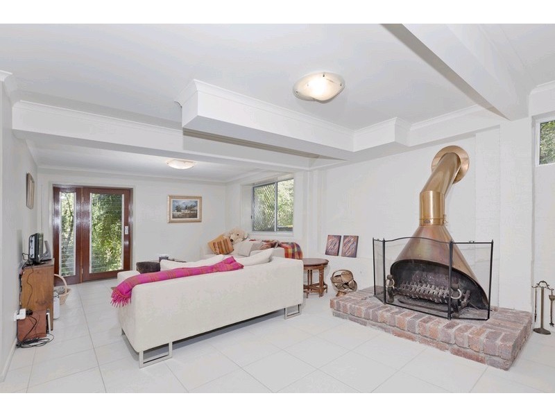 35 Kilsby Street, The Gap QLD 4061