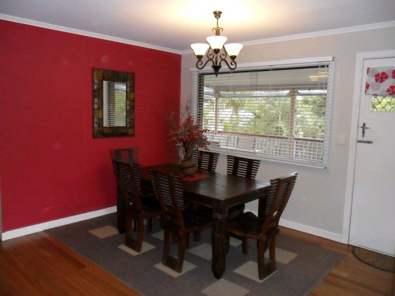 4 Barrabooka Drive, The Gap QLD 4061