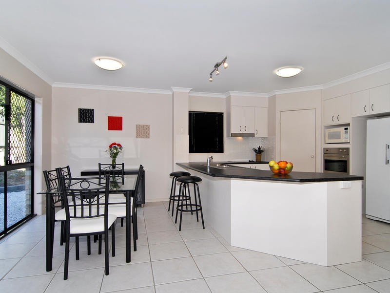 36 Skye Place, Upper Kedron QLD 4055