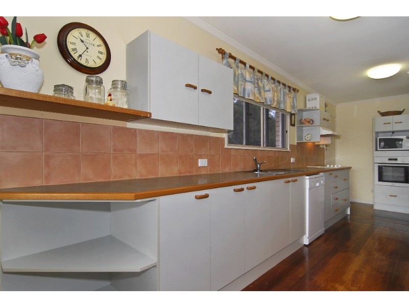 20 Wurinya Street, The Gap QLD 4061