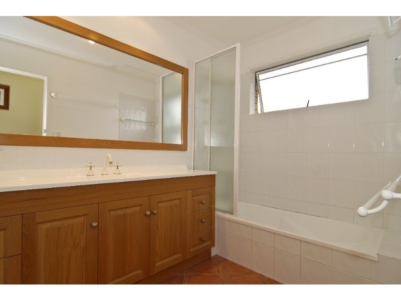 20 Wurinya Street, The Gap QLD 4061