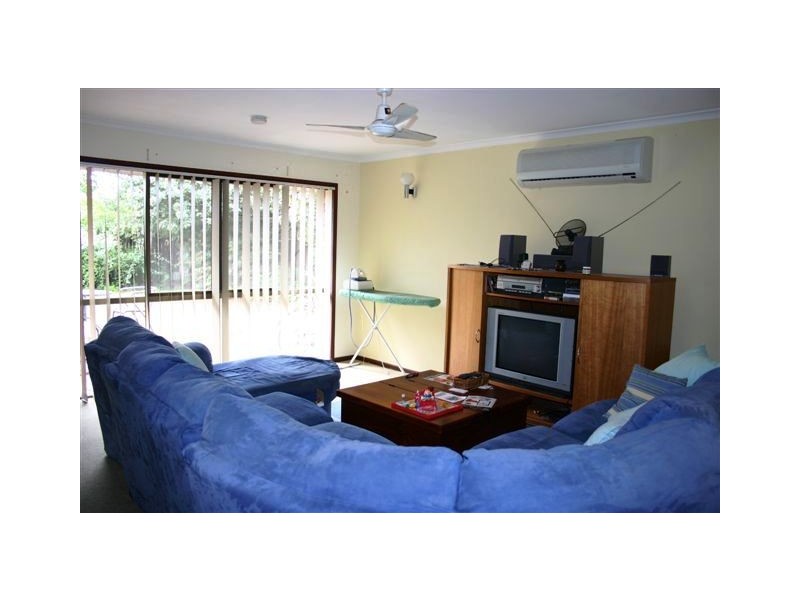 99 McGinn Road, Ferny Grove QLD 4055