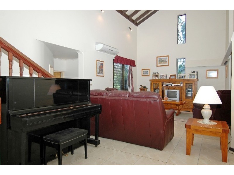 275 Camp Mountain Road, Samford QLD 4520