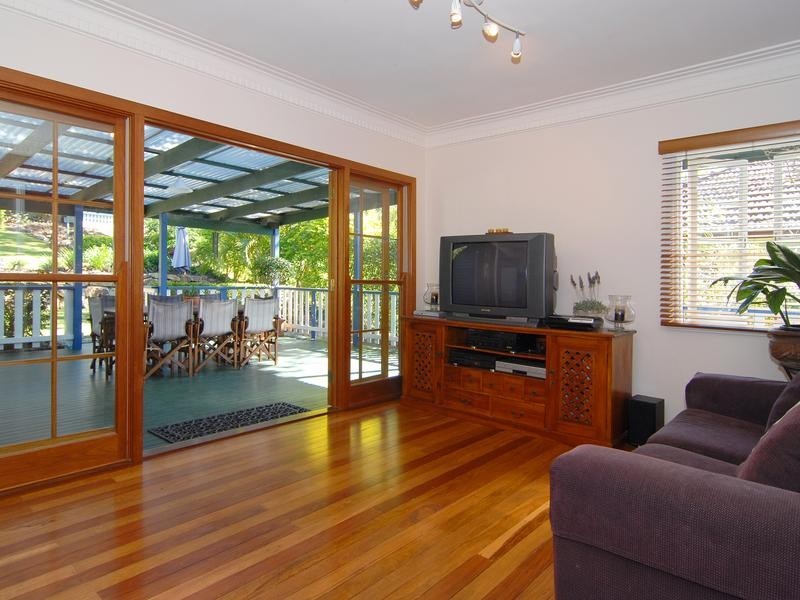 139 Glen Retreat Road, Mitchelton QLD 4053