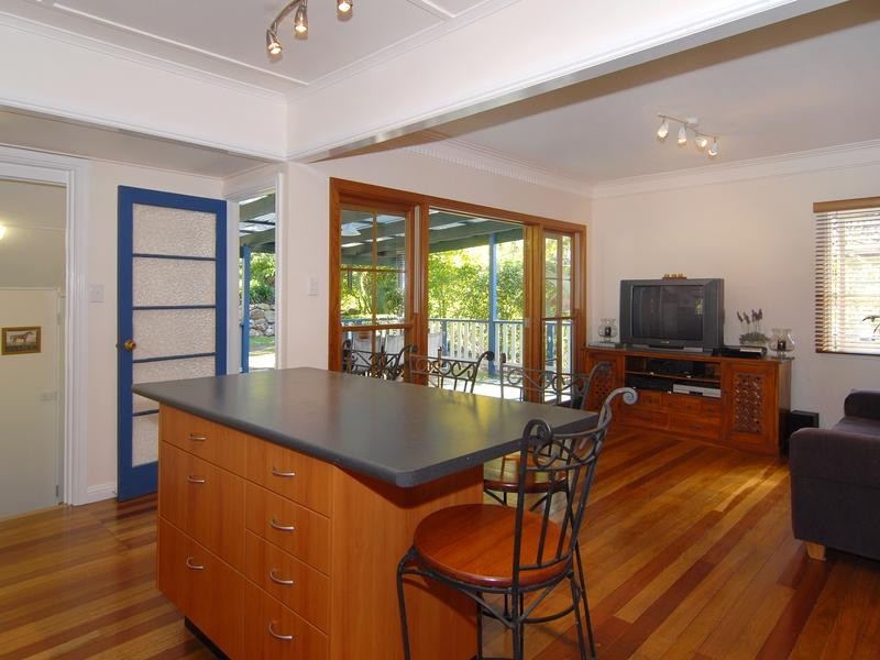 139 Glen Retreat Road, Mitchelton QLD 4053