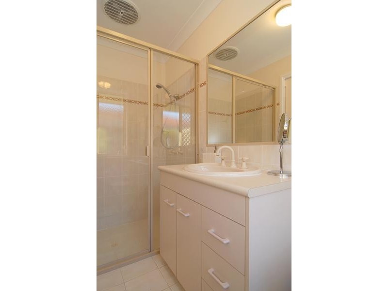 20 Cedar Place, The Gap QLD 4061