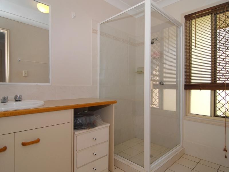 2/40 Glenalva Terrace, Enoggera QLD 4051