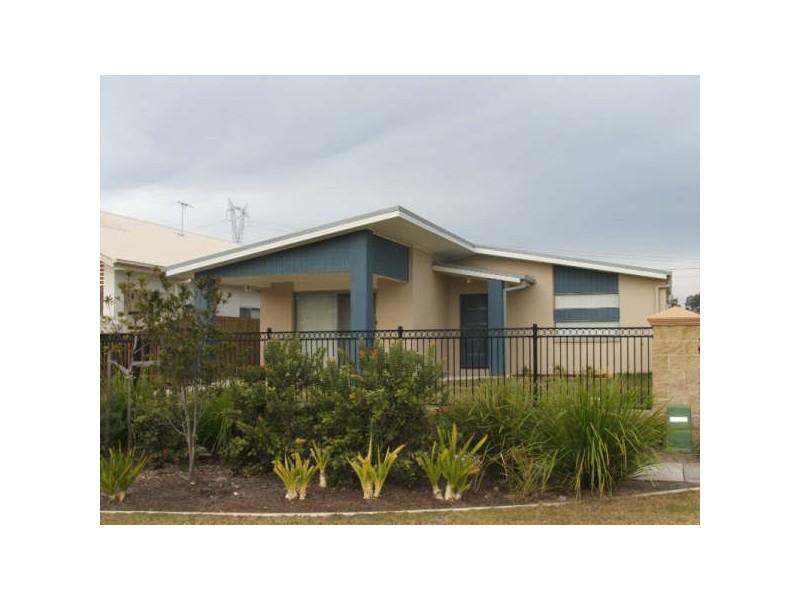 6 Macrusser Circuit, Warner QLD 4500
