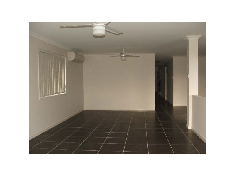 6 Macrusser Circuit, Warner QLD 4500