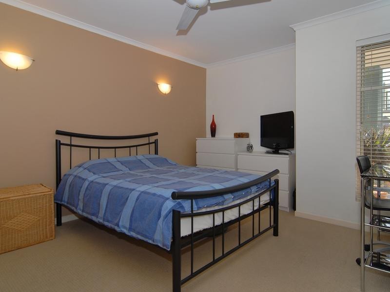 3/9 Railway Avenue, Indooroopilly QLD 4068