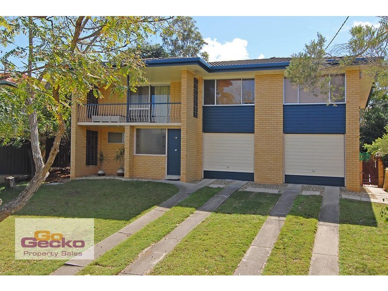 10 Fairway Outlook, Arana Hills QLD 4054