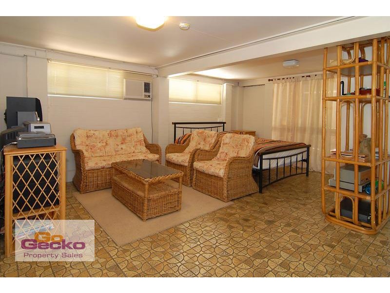 10 Fairway Outlook, Arana Hills QLD 4054