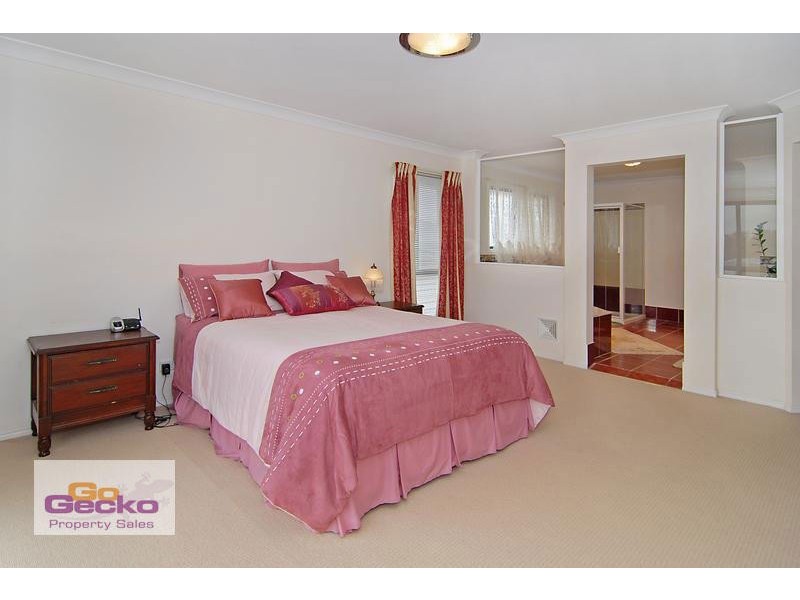 7 Hazelnut Close, Warner QLD 4500