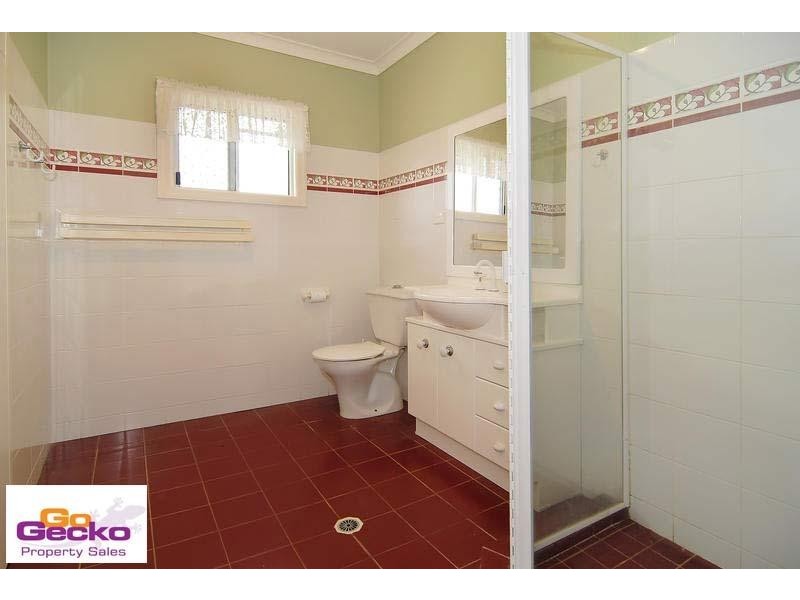 64 Essex Street, Mitchelton QLD 4053