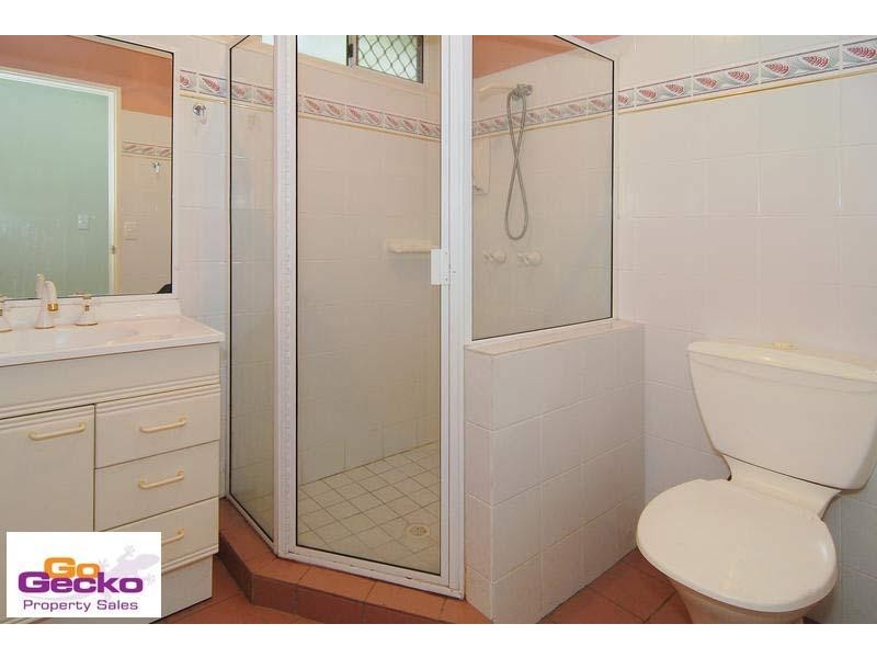 64 Essex Street, Mitchelton QLD 4053