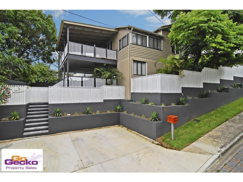 27 Kaye Street, Bardon QLD 4065