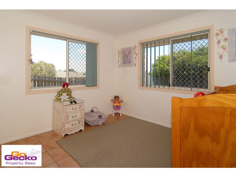 6 Caswell Place, Arana Hills QLD 4054