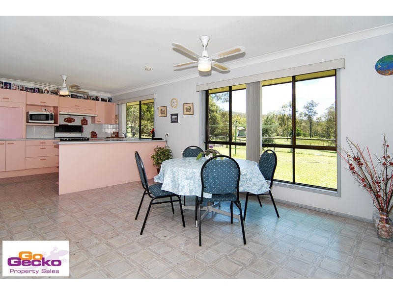 12 Brunswick Place, Samford QLD 4520