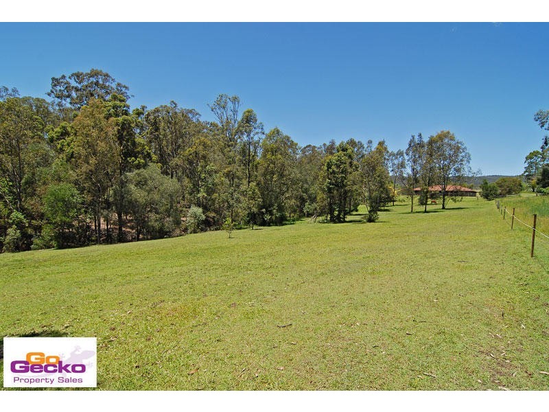 12 Brunswick Place, Samford QLD 4520