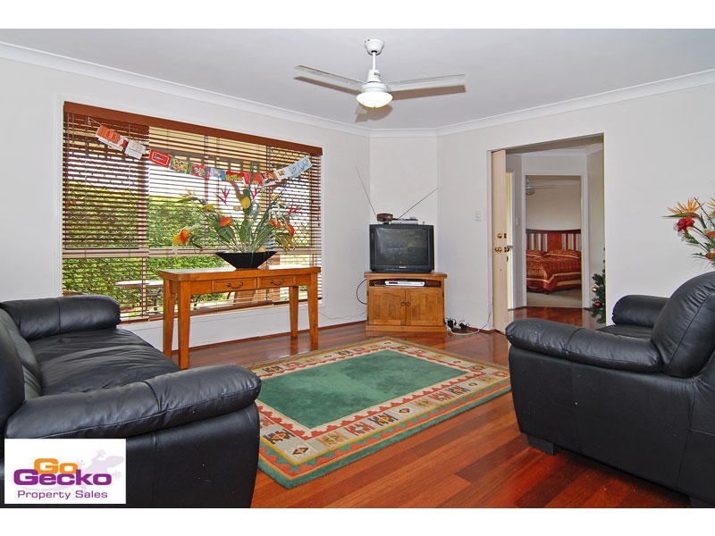 17 Zorina Court, Eatons Hill QLD 4037