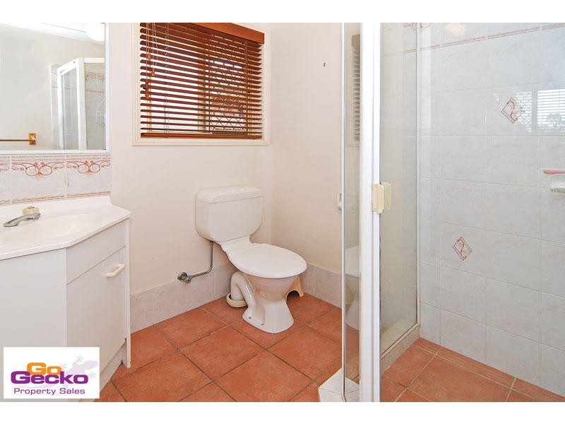 17 Zorina Court, Eatons Hill QLD 4037