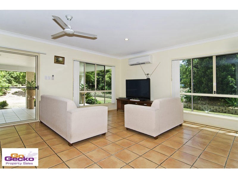 8 Housewood Court, Samford QLD 4520