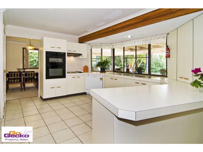 5 Meredith Court, Bunya QLD 4055