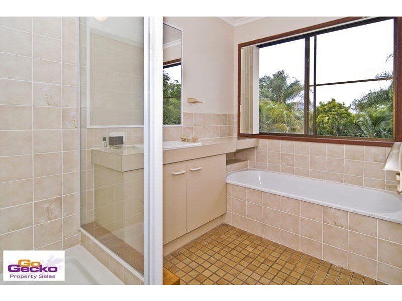 5 Meredith Court, Bunya QLD 4055