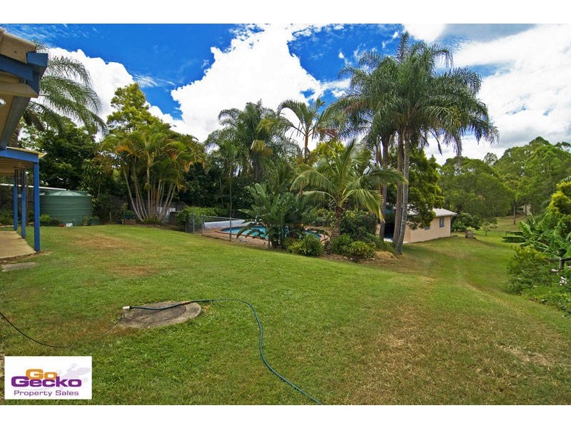 5 Meredith Court, Bunya QLD 4055