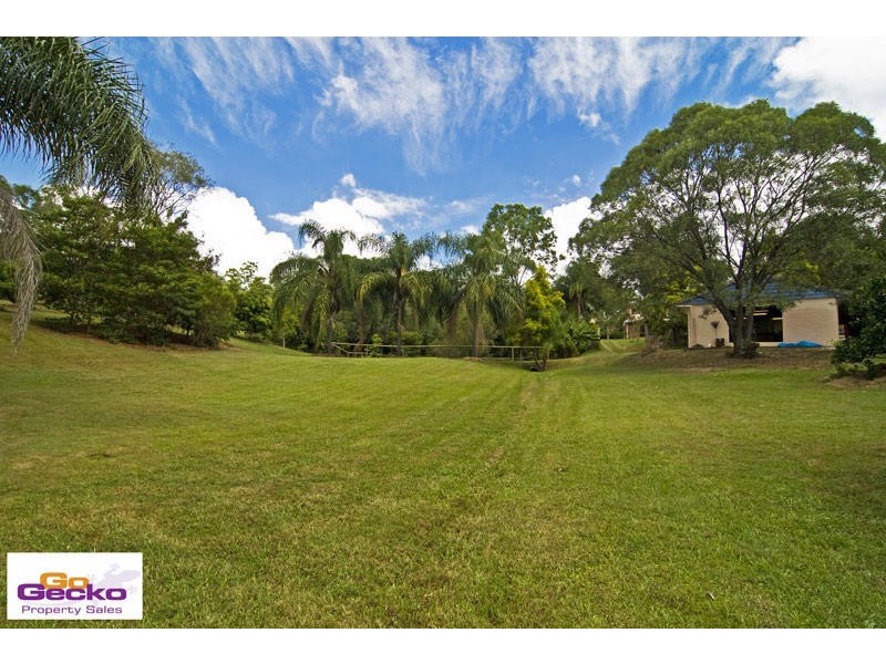 5 Meredith Court, Bunya QLD 4055