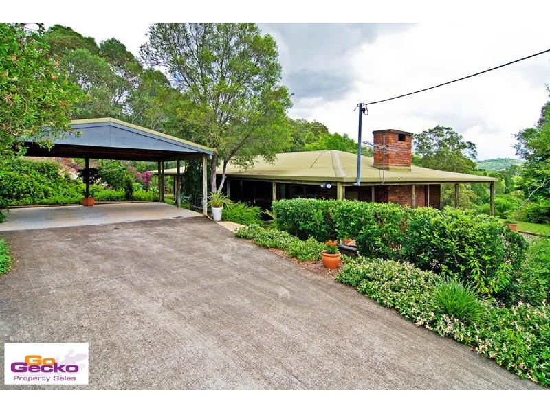 40 Branch Creek Road, Clear Mountain QLD 4500