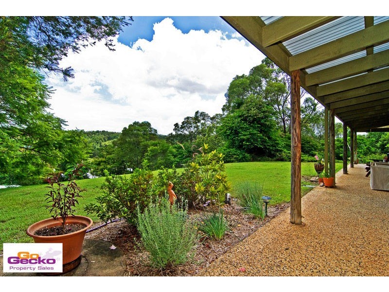 40 Branch Creek Road, Clear Mountain QLD 4500