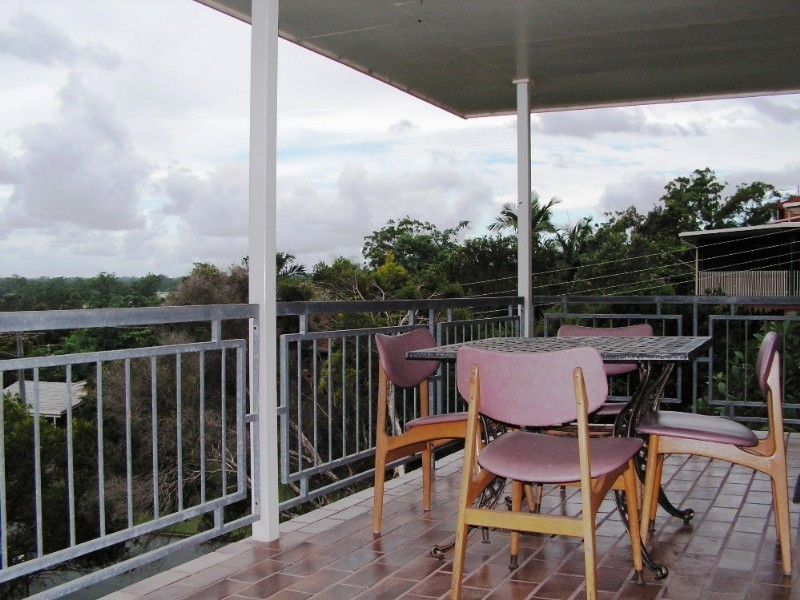 1 Jupiter Court, Eatons Hill QLD 4037