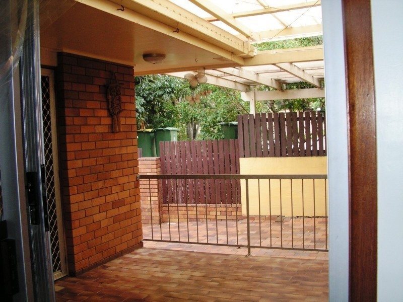 1 Jupiter Court, Eatons Hill QLD 4037