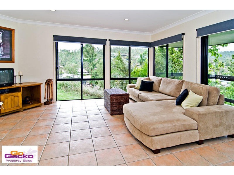 13 Highgrove Court, The Gap QLD 4061