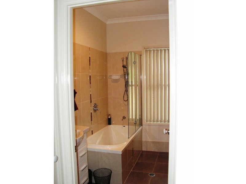 22 Cannow Street, Ferny Grove QLD 4055