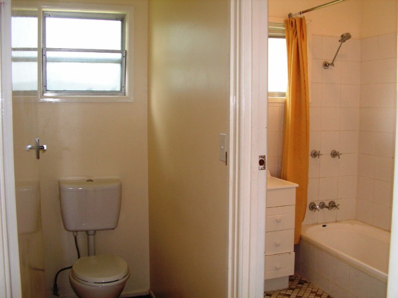 24 Stephen Street, Albany Creek QLD 4035