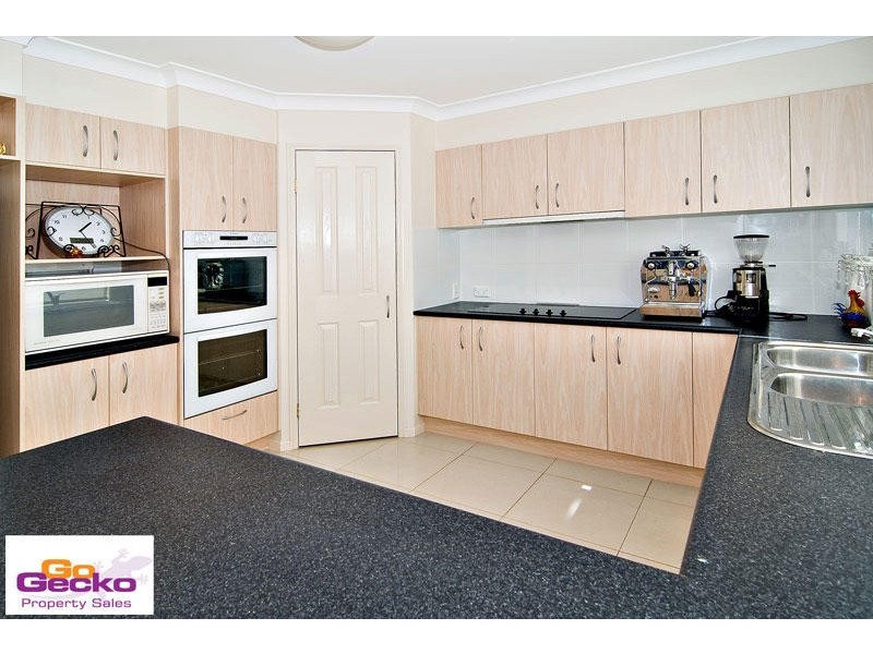 45 Riversleigh Crescent, Eatons Hill QLD 4037