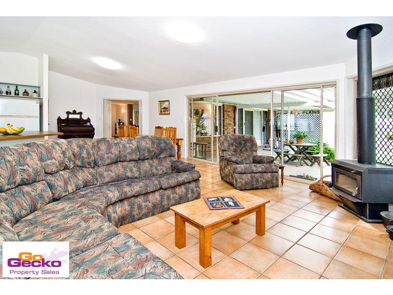 172 Blackwood Street, Mitchelton QLD 4053