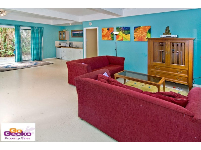 102 McConaghy Street, Mitchelton QLD 4053