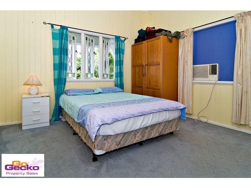 102 McConaghy Street, Mitchelton QLD 4053