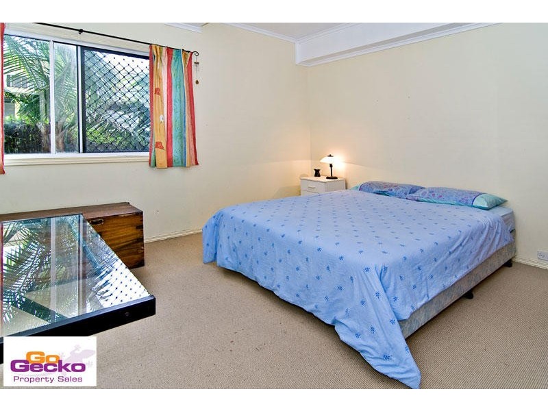 102 McConaghy Street, Mitchelton QLD 4053